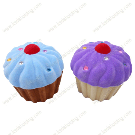 Cake Shape Velvet Box
