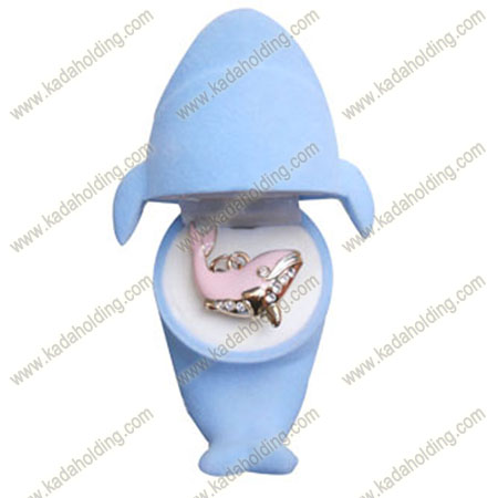Dolphin Designed Velvet Box with Pendant