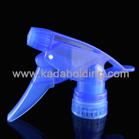 Plastic blue trigger sprayer, stable spray